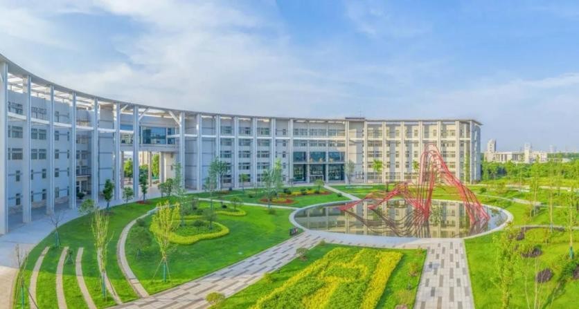 没开学就获1万元奖学金！这5位宝藏女孩，被湖南同所高校录取