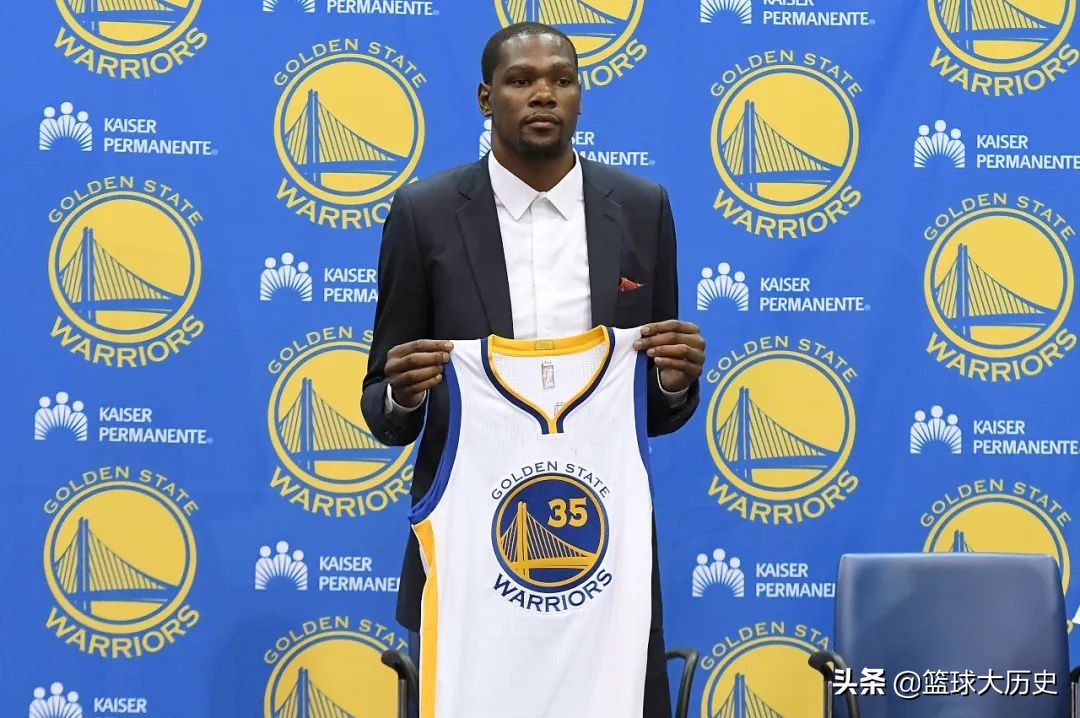 nba球队为什么可以裁掉球员(被NBA禁掉的条款！历史仅一次，多人因它被裁，为何突然消失？)