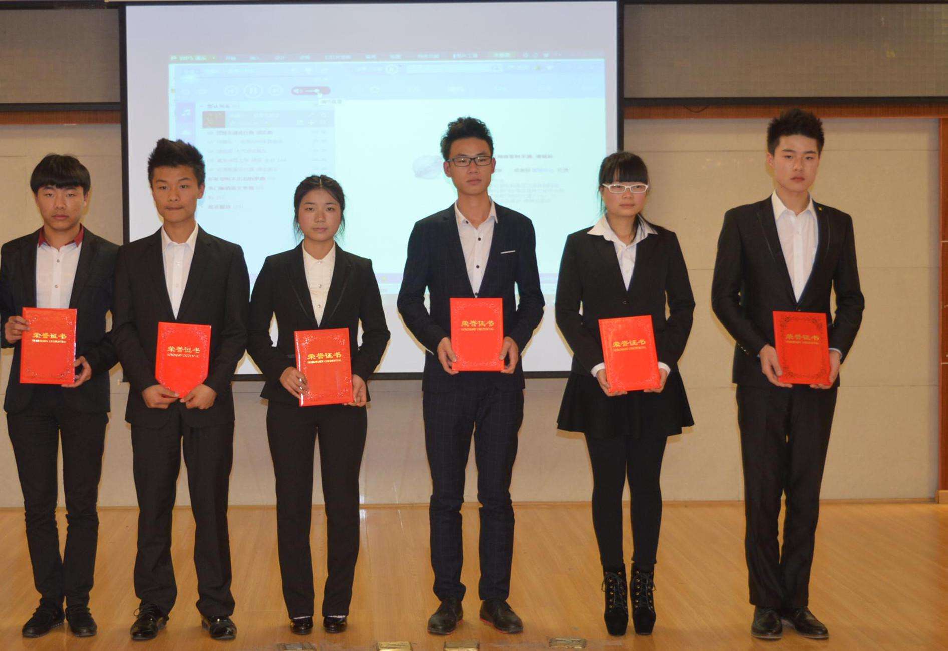 在大学当班委有哪些“福利”？含金量很高！大一新生提前准备