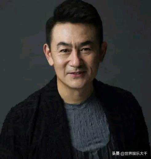 宁愿扔掉铁饭碗也要演戏，“戏疯子”李洪涛日子过得如何