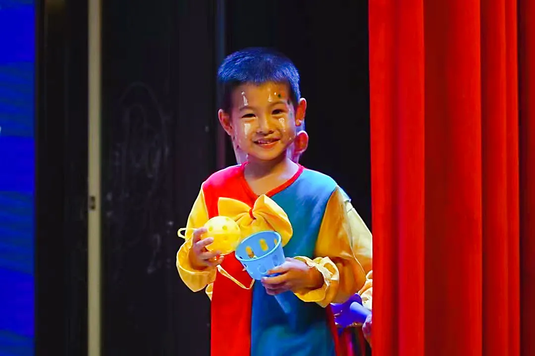广州篇Ⅱ丨汇演季丨小戏精:舞台是个会发生奇迹的神奇存在
