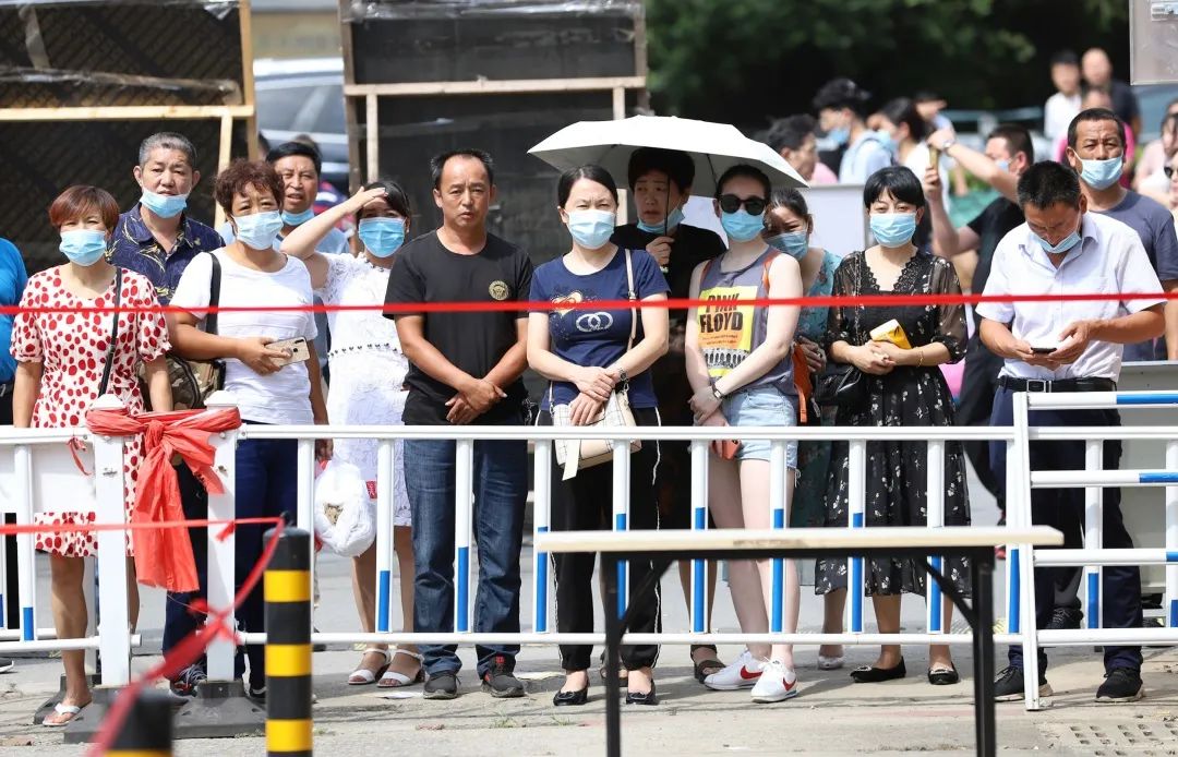 萌新你好 | 终于等到你！2020江苏大学新生报到现场直击