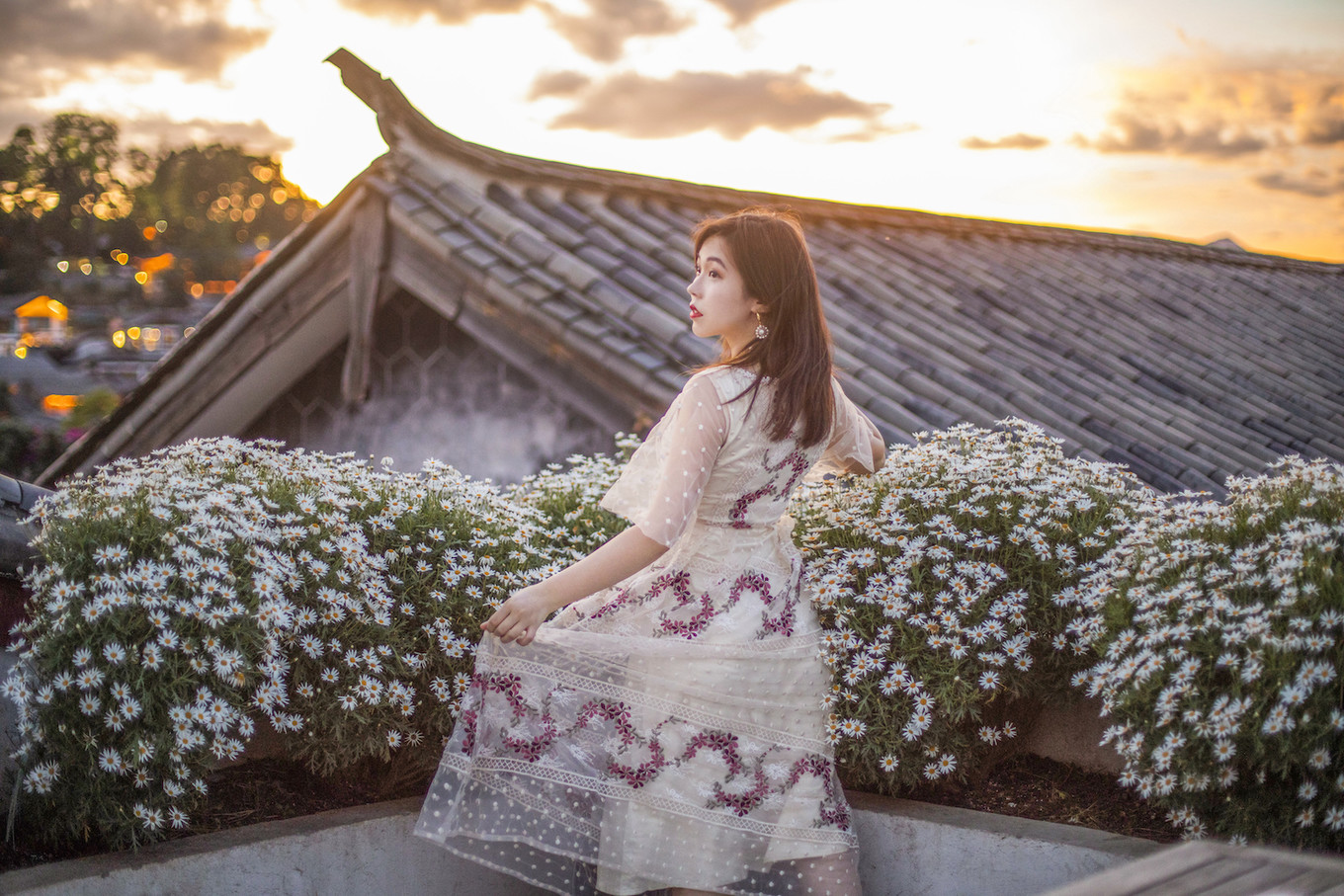 从丽江到泸沽湖，水性杨花开满六月天
