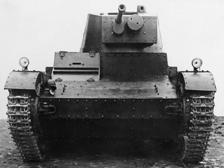 波兰球二战日本（拳打II号，脚踩T-26：波兰二战最强坦克7TP的实战与测试）