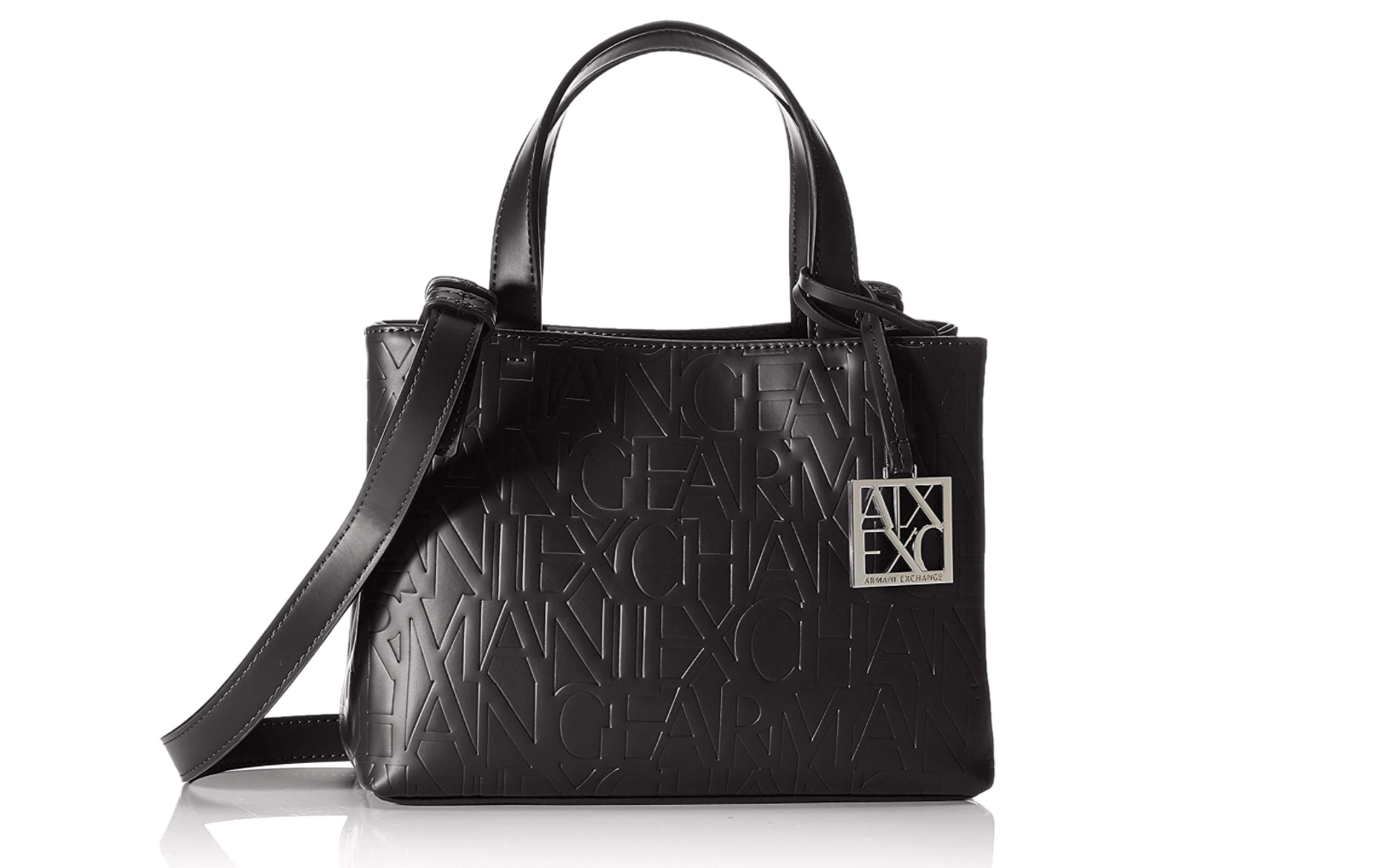 a|x是阿玛尼旗下的品牌,更多是针对年轻时尚的潮流一组,轻松,低调又不