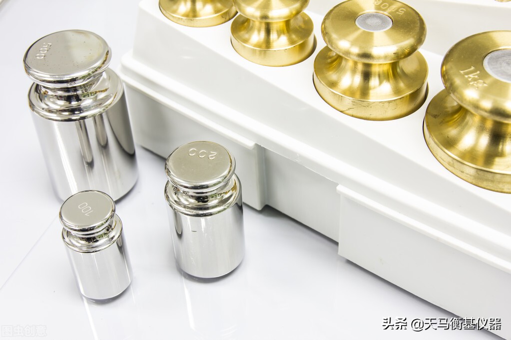 電子天平檢定規(guī)程（分別介紹精密電子天平不同性能檢定的規(guī)程）