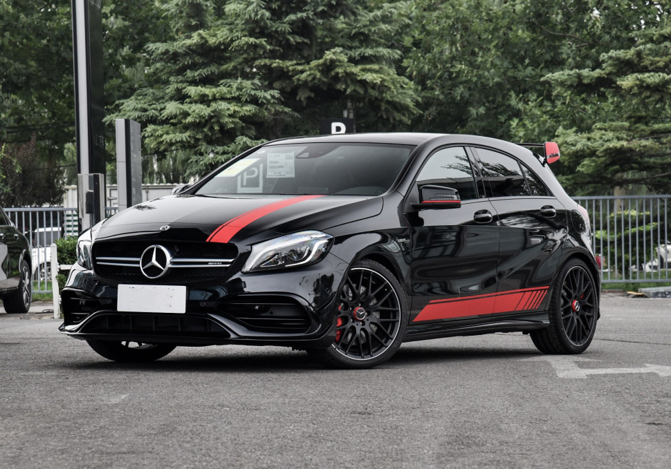 2.0T引擎堪称地表最强，配四驱4.2秒破百，这两厢车能家用吗？