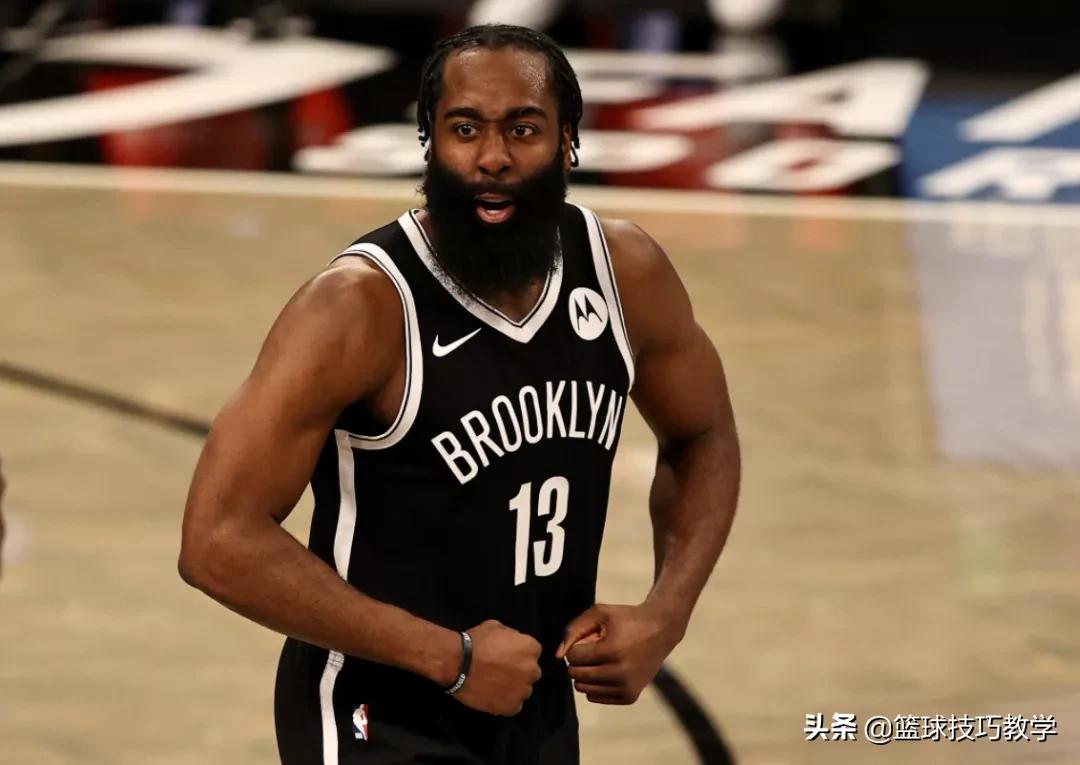 哈登后撤步投篮慢动作欣赏(哈登最爱用的这种后撤步是什么水平?