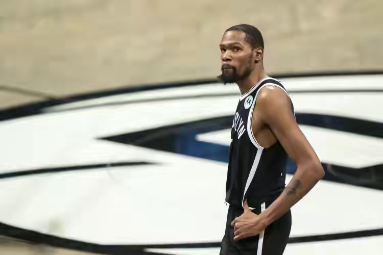 雄鹿篮网g7回放（真的看哭了！悲情杜兰特空砍48分！雄鹿加时4分险胜篮网挺进东决）-华海博客