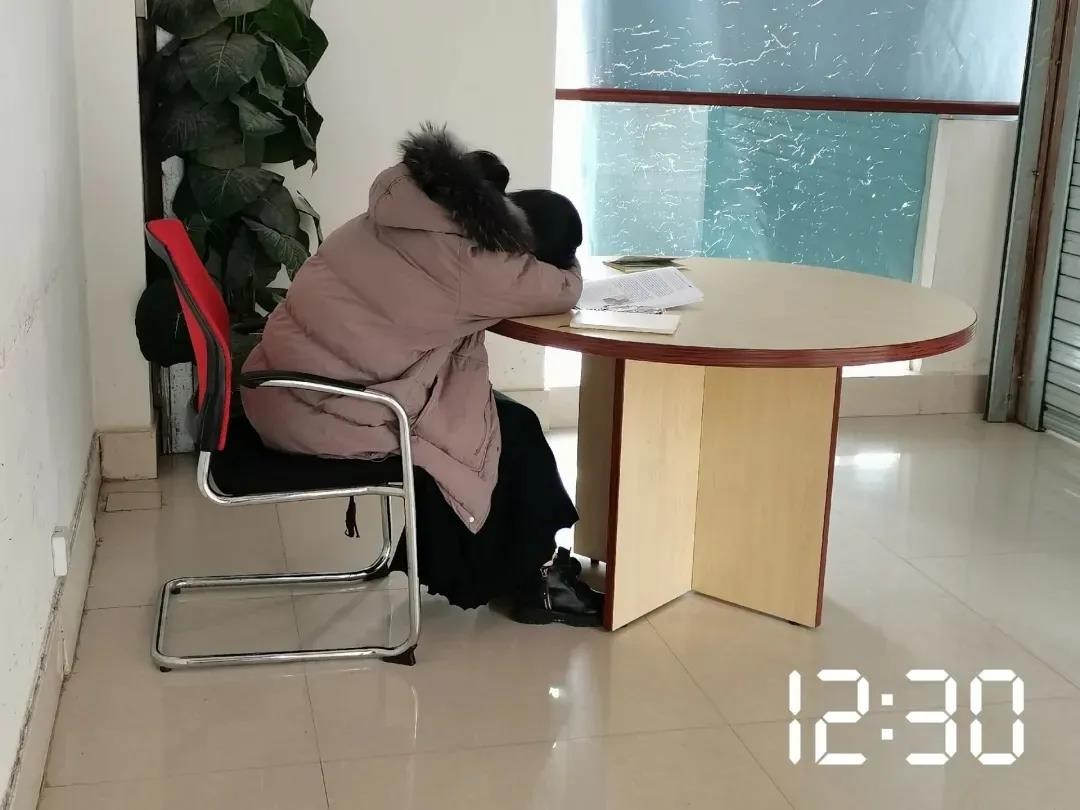 超强天团！广西677名毕业生成功上岸，竟来自同一所大学