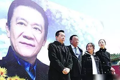 全国十大笑星，候家占了四席，如果算上石富宽，侯家独占五席！