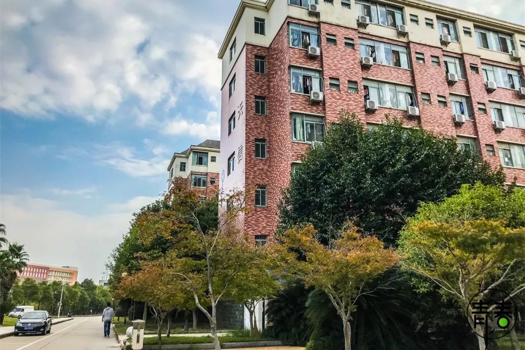 233路尽头的南昌航空大学，承包你的四年青春！