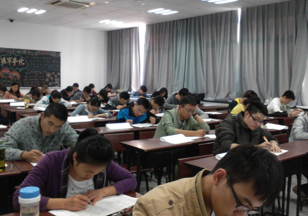 放假时间已确定！多所大学“寒假时间”出炉，假期的长短不同