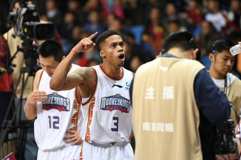 新赛季cba腾讯还直播不（新赛季腾讯不播CBA？隔壁转播水平或令新赛季CBA更加艰难）