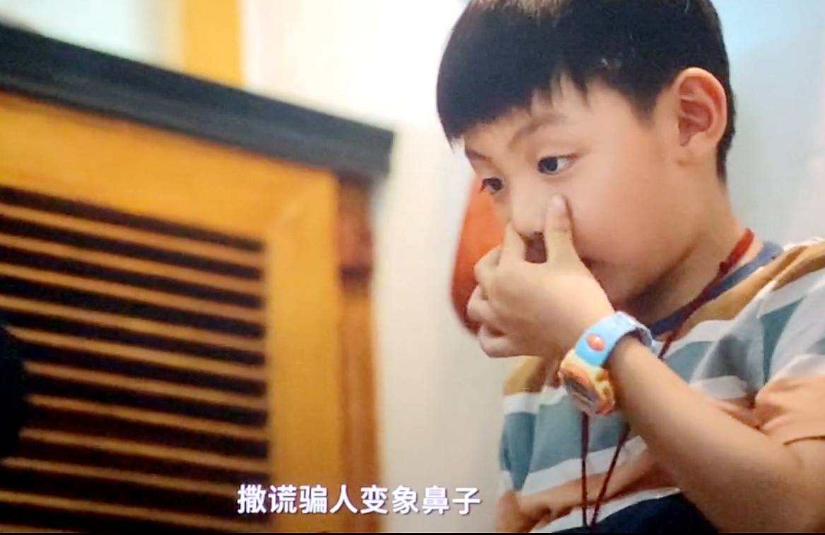 我的姐姐：时间深化情感！姐弟间的渐变关系，是我们难割舍之亲情