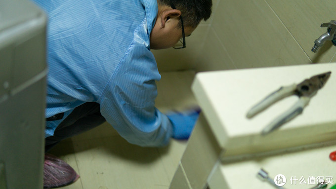 滚筒洗衣机深度拆洗体验，原来洗衣机里面这么脏