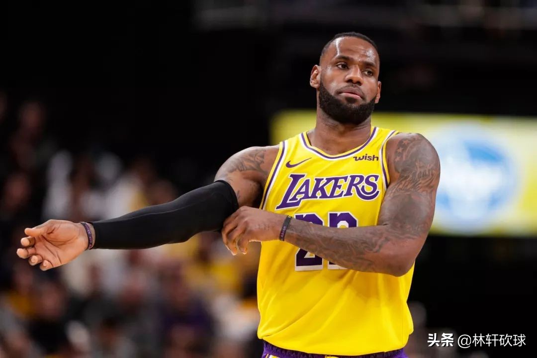 nba为什么复赛了(那么多球员相继感染新冠，但是NBA依旧坚持复赛是为了什么？)