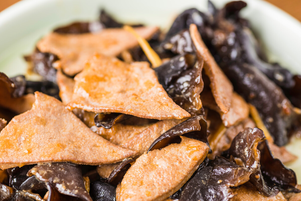 冬季女性补气血，多吃5种补血食物，益气美容养元气，温暖一冬