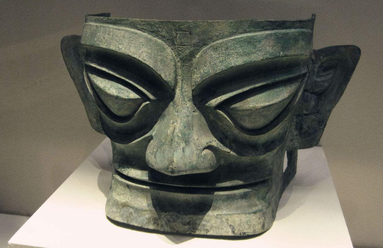 三星堆十三大未解之谜:赤裸人像从哪里来?蜀国又是怎样凭空消失