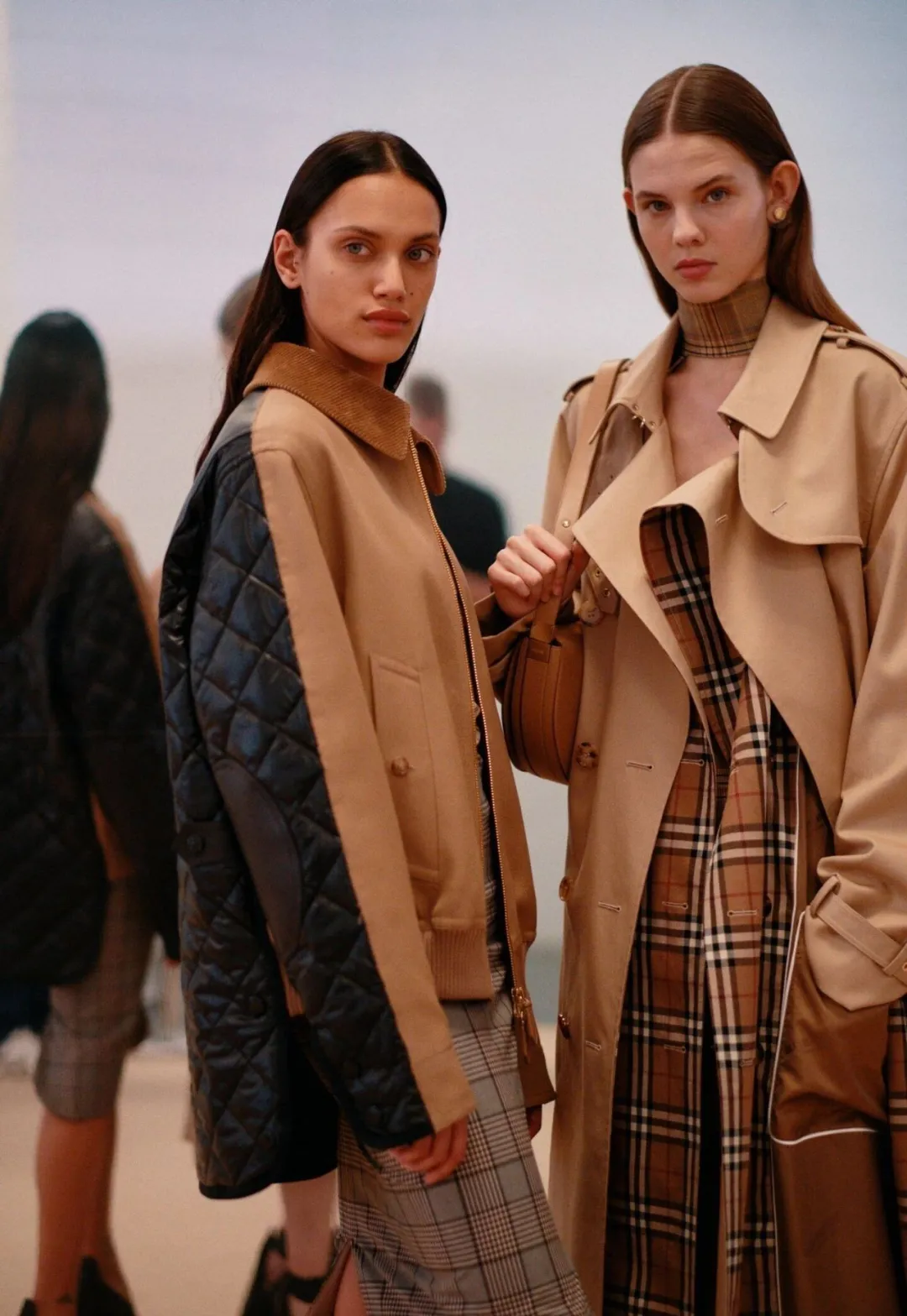LV、Hermès等8大奢牌┃ 2022春夏巴黎&米兰男装周大赏美行加人382