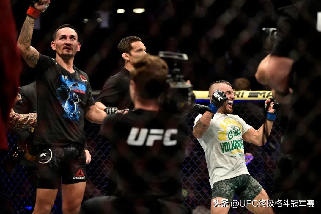 ufc146凯恩vs大脚(专题 | 扭转乾坤：那些冠军中的“复仇者”)