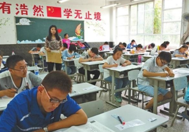 2022年高考新增要求，要是考生的“身份”不合格，就会无缘高考