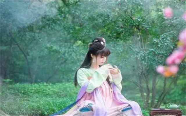 “豆蔻年华”是指女子13岁，那“破瓜之年”又是多大年纪？
