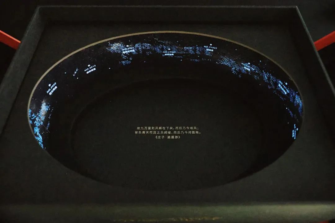 「你喜欢的大学」 拍了拍你，并说：这是你的录取通知书嘛？