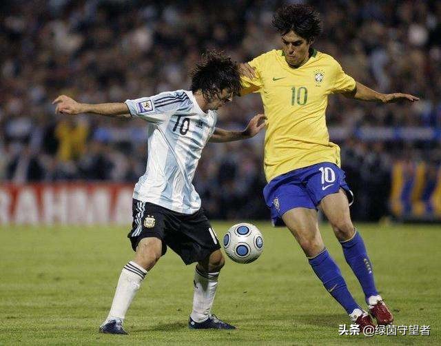 巴西足球国家队球员号码(阿根廷队10号PK巴西队10号！有马拉多纳梅西小罗贝利，谁更强？)