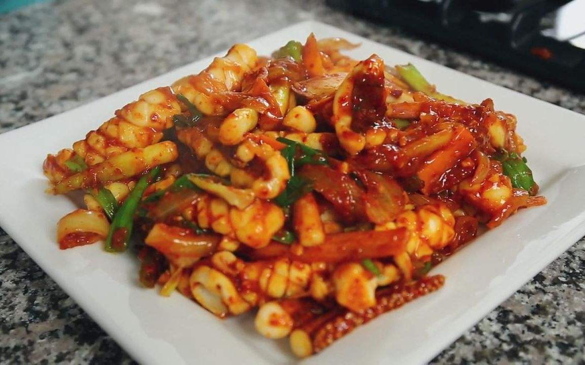 图片[2]-【宫保鱿鱼卷】做法步骤图 香而不腻又能解馋-起舞食谱网