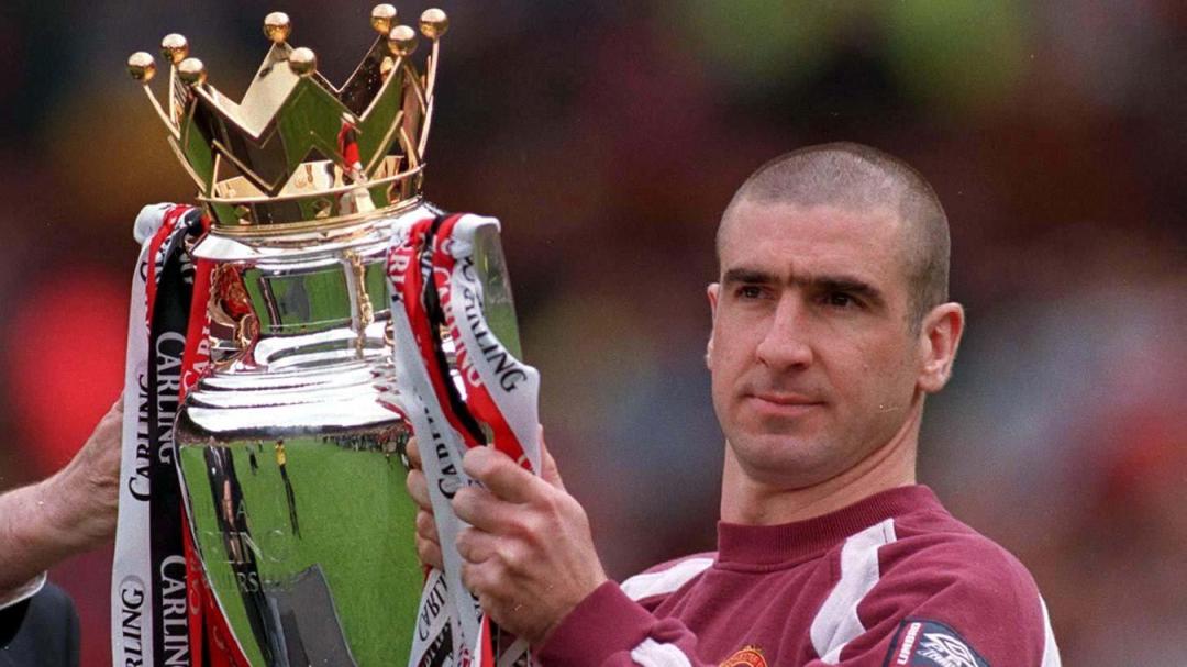 坎通纳飞踹图片(这名飞踹英国球迷的法国人,为什么能成为英国俱乐部的