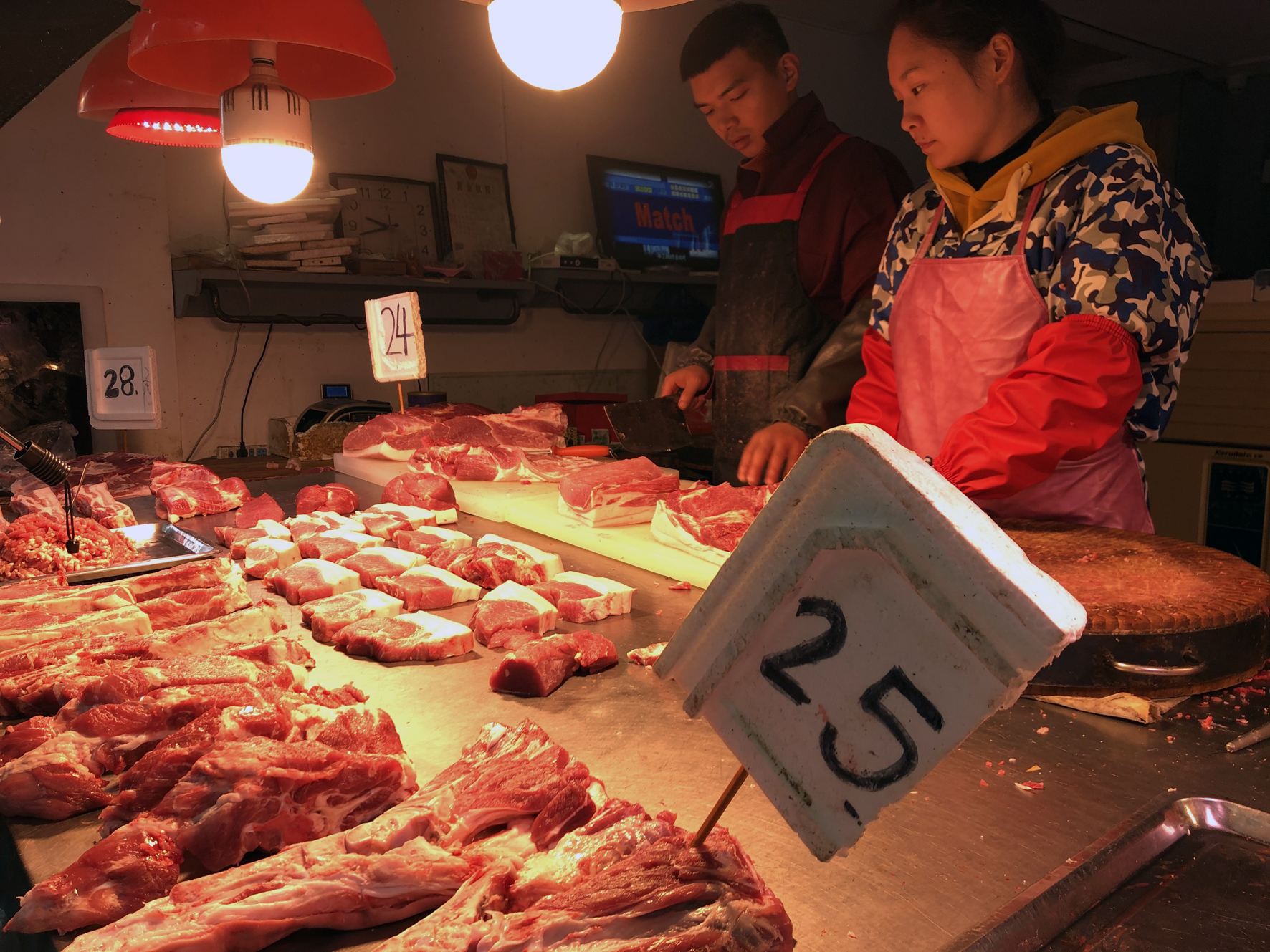 猪肉终于降价了，温州市民普大喜奔！还会涨回来吗？