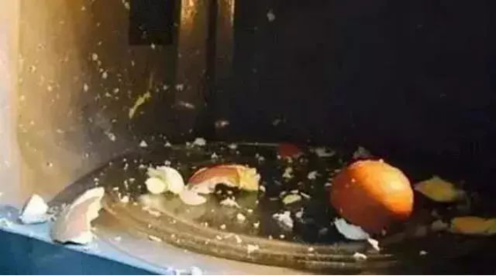 注意了，这么多东西都不能放进微波炉