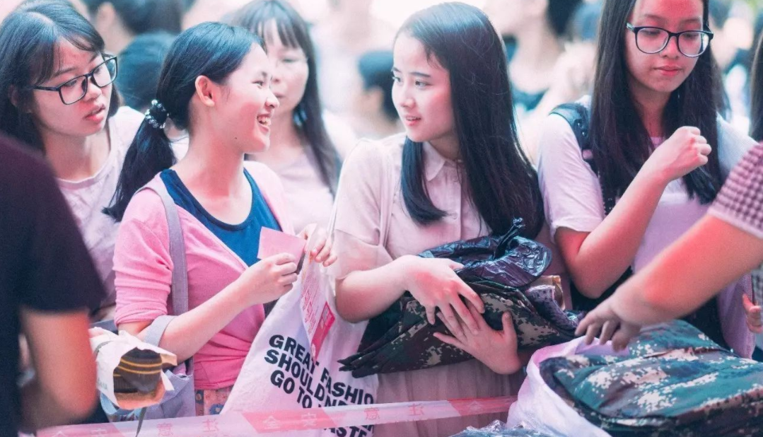 理想的大学和现实的大学，差距不止一星半点，入学欲望即刻消失