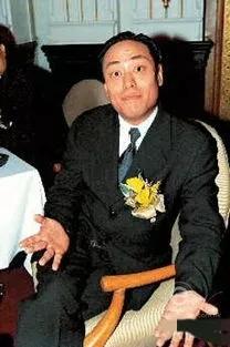 “最牛房产中介”罗兆辉：5年成亿万富豪，3亿元玩女星，牛么？