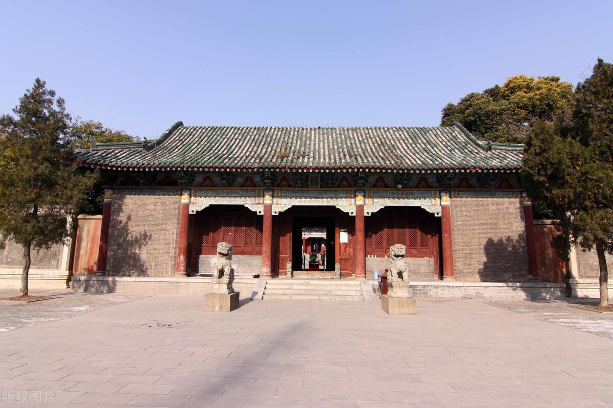 宦官在历史上是一个怎样的群体？宦官都是太监吗？带你了解真相
