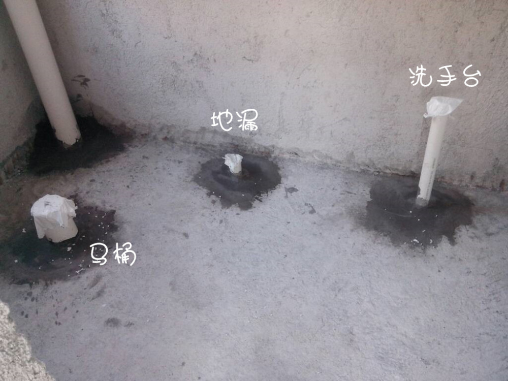 装了淋浴房，卫生间依然满地水？装修设计师：干湿分离没那么简单