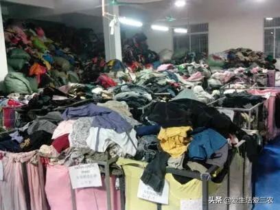 做廢舊衣服回收，銷路在哪里？賣價多少錢一噸？一文說清