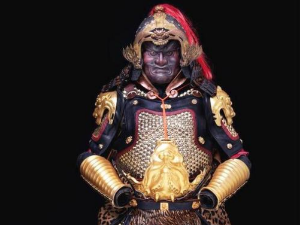 古代带刀事小，为何私藏铠甲却是死罪？盔甲之厉害，历朝不敢不禁