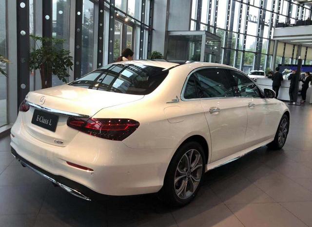奔驰E-Class