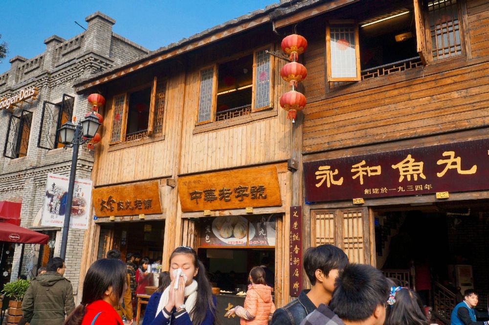 辉煌时的北京“八大楼”，象征身份权贵，吃饭要预约，现仅存3家