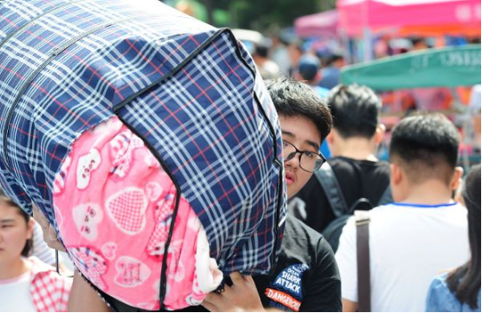 上大学，选择“省内”学校还是“省外”学校？毕业生深有体会