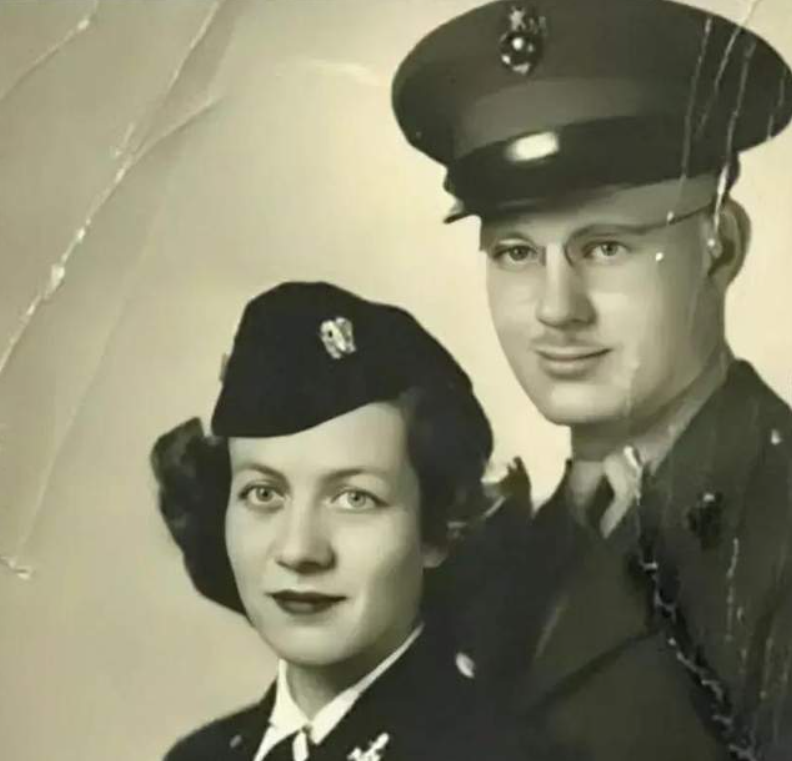 美国夫妻在清华当教授，诡计被学生拆穿后承认：我们是美国间谍