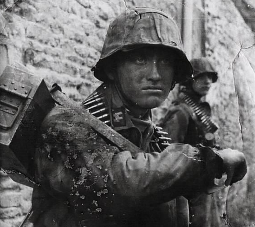 二战德国步兵班的编制是什么样的?他们拿着什么武器?