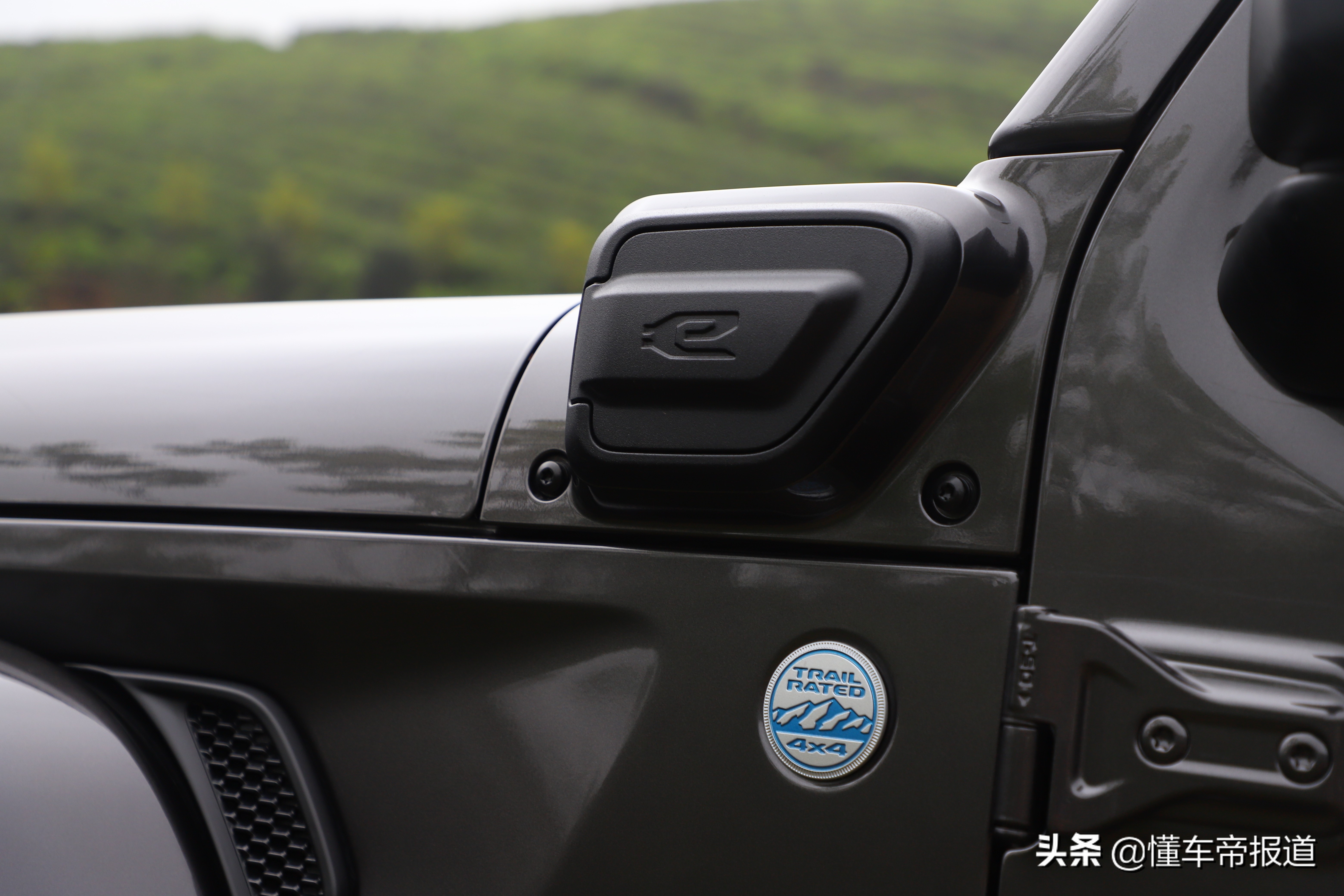 新车｜弥补短板，提升极限，可以上绿牌的Jeep牧马人4xe抢先体验
