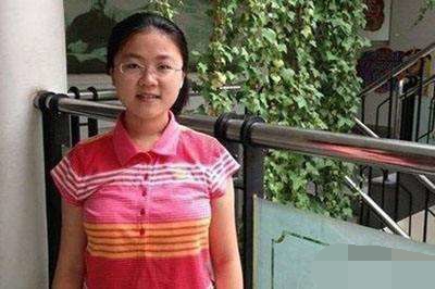668分辽宁文科状元，上港大30天后就退学，后来的她过咋样