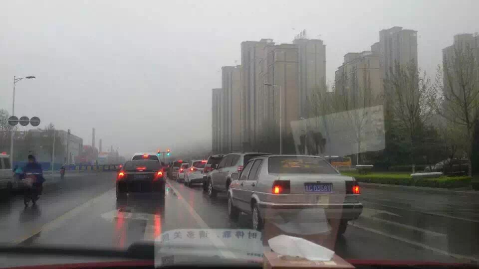绿灯亮着也被扣6分罚200？
