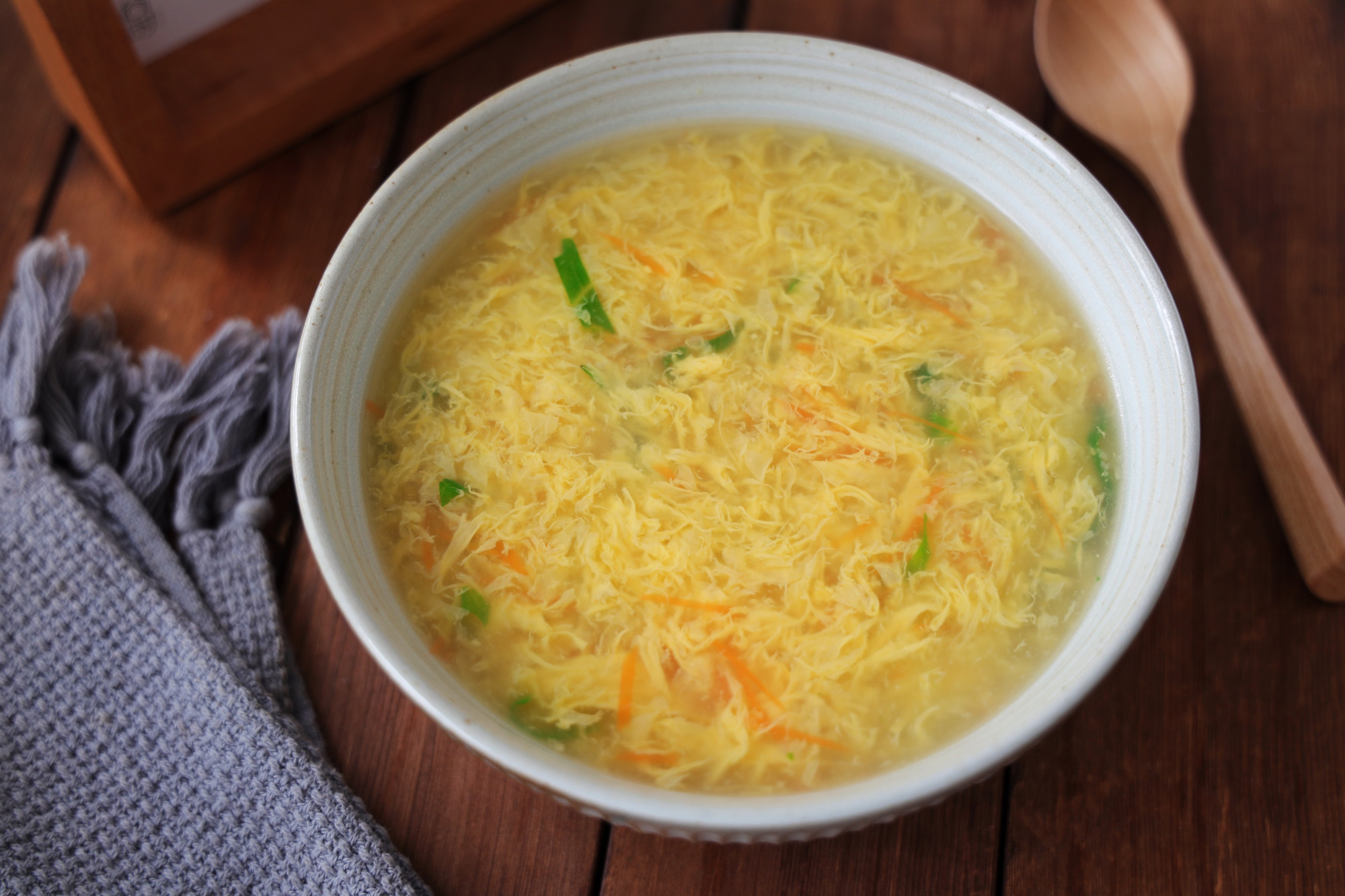 比饭店还好喝的蛋花汤,家宴的时候煮一锅,清淡美味,清口解油腻