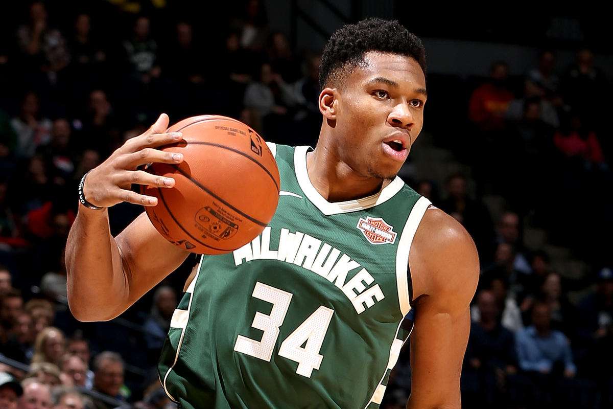尽管早知自己不会获奖（NBA颁奖典礼没内幕？从MVP就可以看出，哈登或早知自己不会获奖）