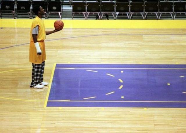 nba球員一天訓練幾個小時（NBA球員的訓練有多瘋狂？姚明扣籃1小時，阿里納斯罰球10萬次）